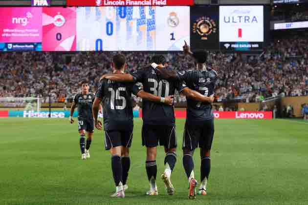 Real Madrid thắng đậm, Raul Asencio đối mặt thách thức lớn
